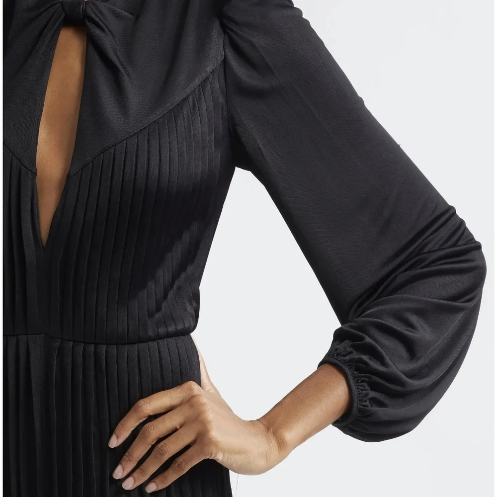 FARM Rio Black Ribbed Jumpsuit - Picture 4 of 9